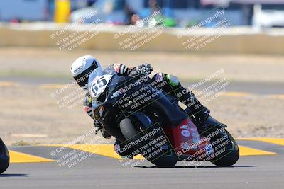 media/Oct-09-2022-SoCal Trackdays (Sun) [[95640aeeb6]]/Turn 2 (1110am)/